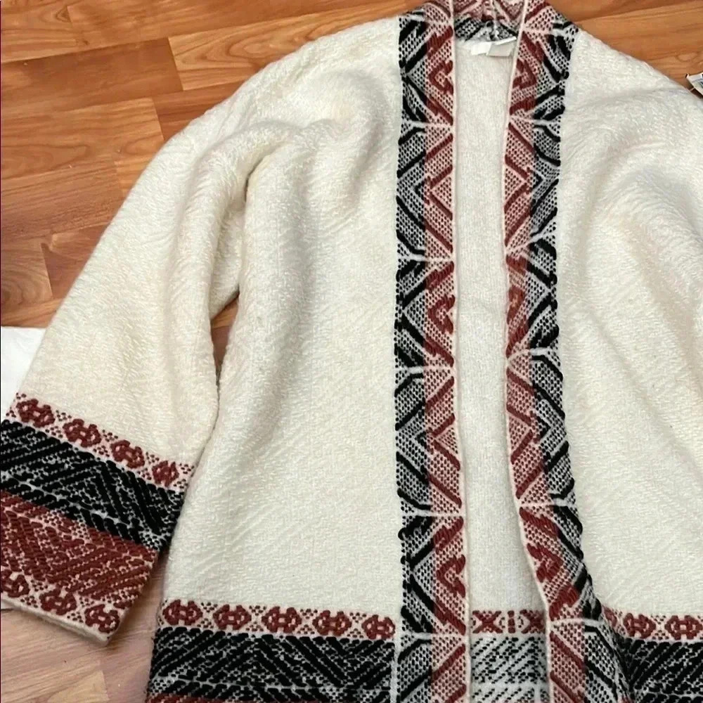 H&M Boho Sweater Brown Black Aztec Trim Size Medium